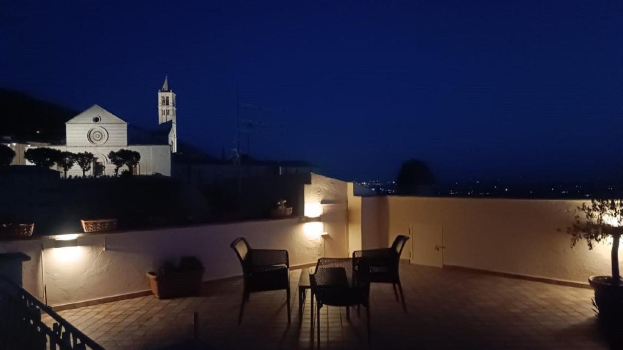 Scappo In Umbria, La Casa Di Eude Διαμέρισμα Ασίζη Εξωτερικό φωτογραφία